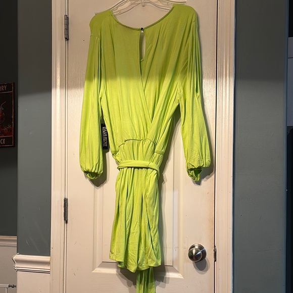 2/$30 New York & Company Green Romper Women’s 2X NWT - Picture 3 of 3